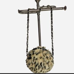 Leopard Print Faux Fur Round Crossbody Bag - Beige/Black